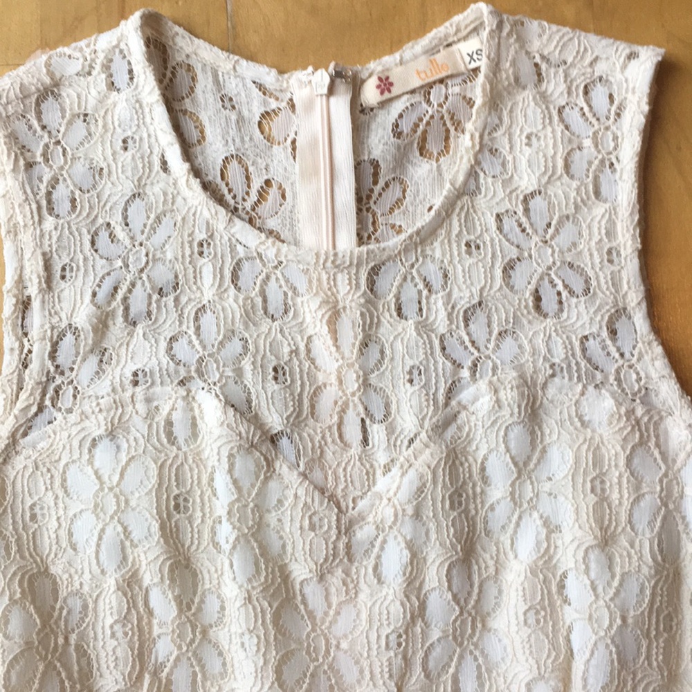 Tulle-brand lace party dress with sash, XS - Picture 2 of 8